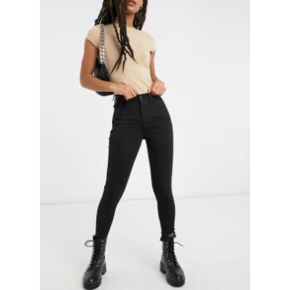 2/$30 TOPSHOP Jamie Black Jeans Size W26 Raw Hem Denim Skinny Jeans Stretch - Picture 1 of 9